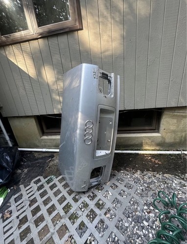 Audi a8l 97 98 99 - s8, d2