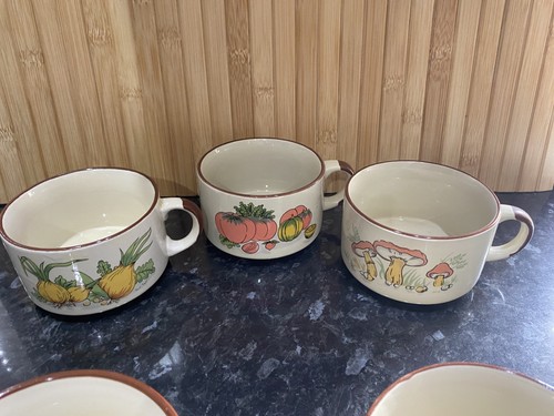 Vintage soup mugs - vintage, serving