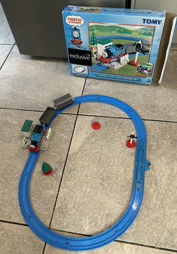 Thomas the tank engine - thomas,