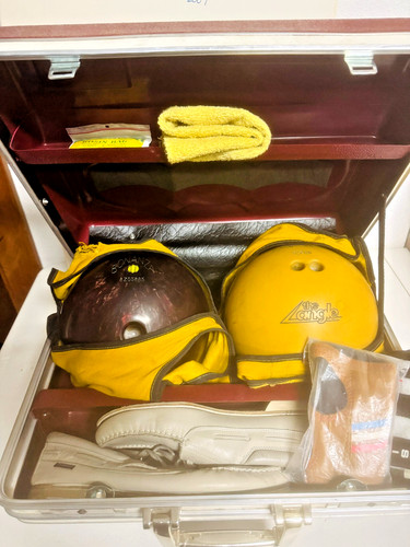Vintage ball case - vintage,