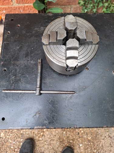 Jaw inch independent - 4,
