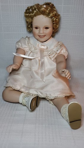 Danbury mint little miss - "little,