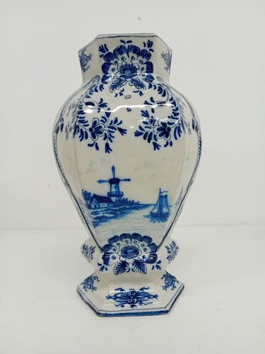 Delft blue ceramic vase - blue,
