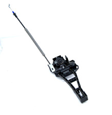 DRIVERS DOOR HANDLE LATCH MECH