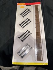 Hornby R537 OO Gauge Lineside Fencing for Model Railway Layouts BNIB