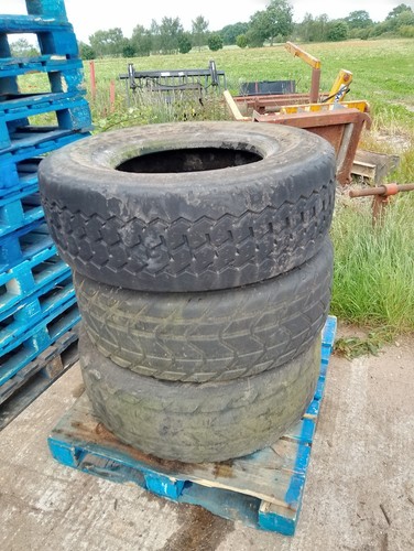 Super single trailer tyres - 3x,