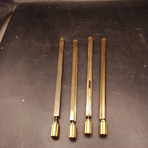 Kundo anniversary torsion - /kundo, anniversary/torsion