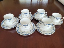 Paragon Coniston, Vintage Bone China 17-piece Tea-Set