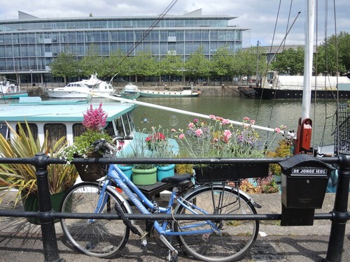 Photo parked and posted - a3,