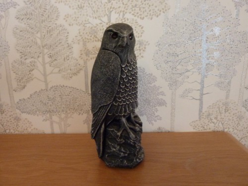 Peregrine falcon handcast - peregrine,