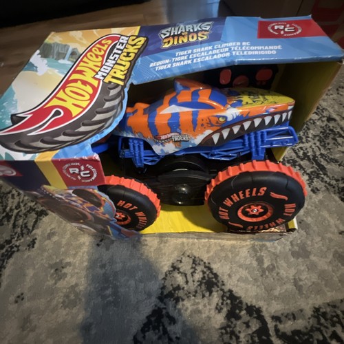 Hot wheels monster trucks - wheels, 1:15