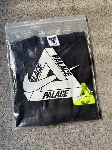Xxl 2xl palace nike tri - 2xl,