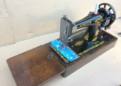 Antique singer 128k hand crank - antique,