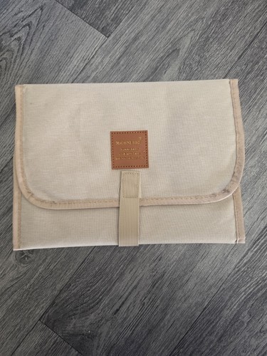 Travel baby folding changing
