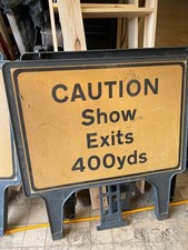⚠️ Event Road Signs – “Caution Show Exits” – 600, 400, 200 Yards – Traffic Manag