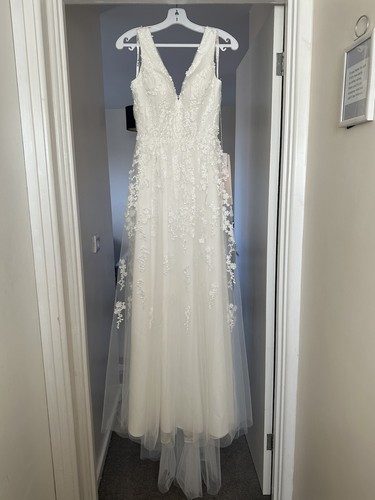 Brand new wedding dress - brand,