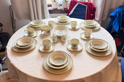 Royal doulton lambethware - royal,