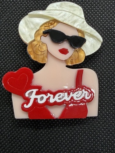 Statement piece forever lady - statement,