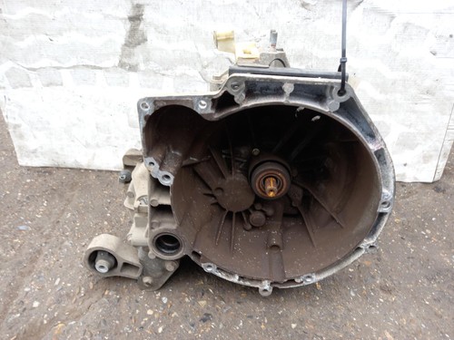 Ford fiesta mk7 - 5, manual