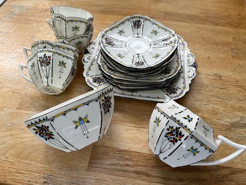 Shelley pottery queen anne - queen,