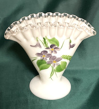 Vintage fenton white - 4.5",