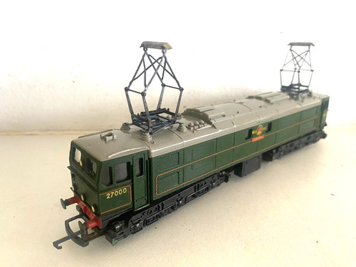Triang r351 em2 - green, 27000