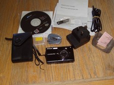 Nikon Coolpix S4000.  Case