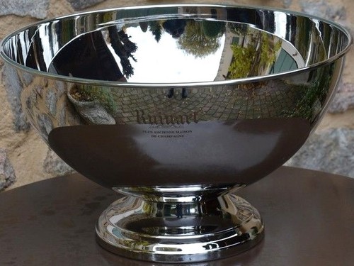 Ruinart champagne magnum sized - ruinart,