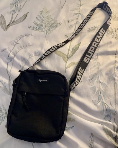 Supreme ss18 crossbody logo - crossbody,
