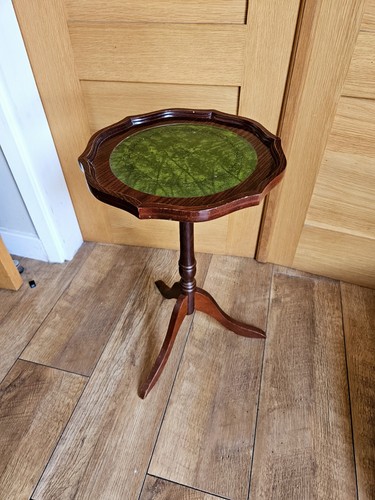 Vintage mahogany tone wood - mahogany,