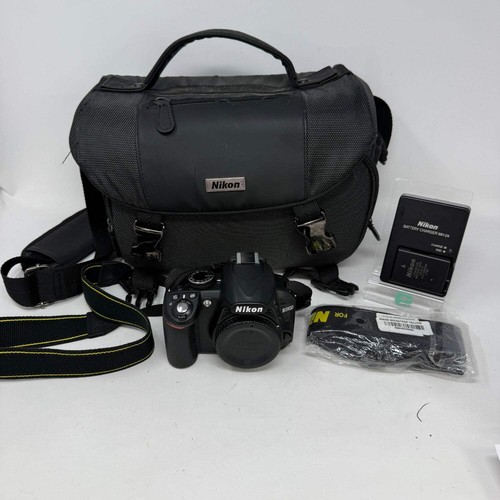 Nikon d3100 2mp digital - digital, slr