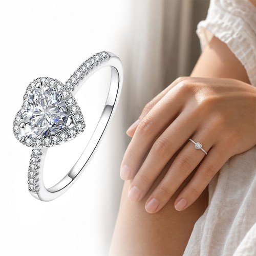 8ct lab moissanite - 0.8ct,