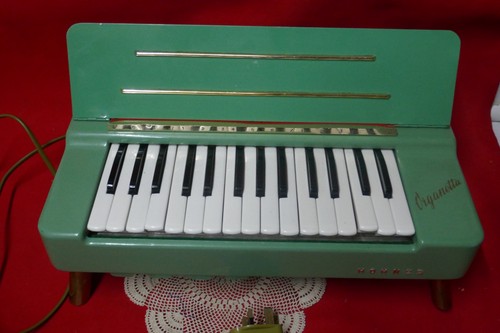 Vintage 1950s hohner organetta - 1950s,