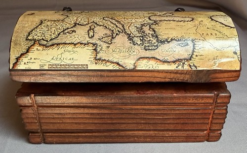 Vintage style wooden treasure - vintage,