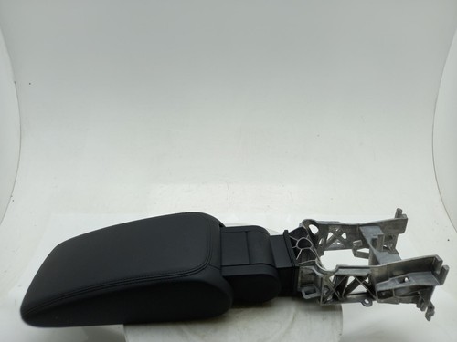 Audi armrest 2016 2026 - q2,