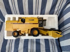 ROS 1:32 SCALE NEW HOLLAND