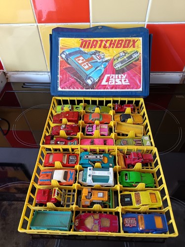 Matchbox car carry - matchbox, with