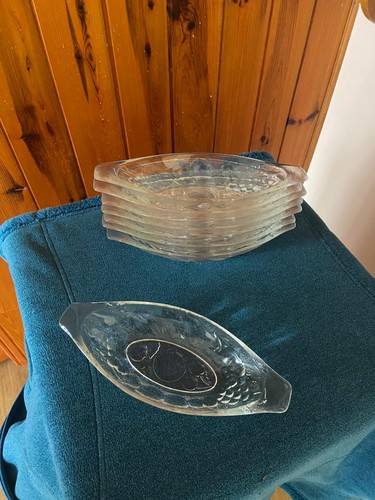 Vintage glass sundae dishes - glass,