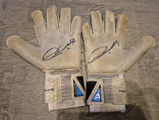 RARE signed Josh Vickers