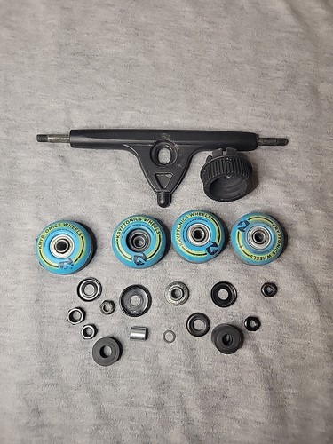 Kryptonics skateboard wheels - skateboard,