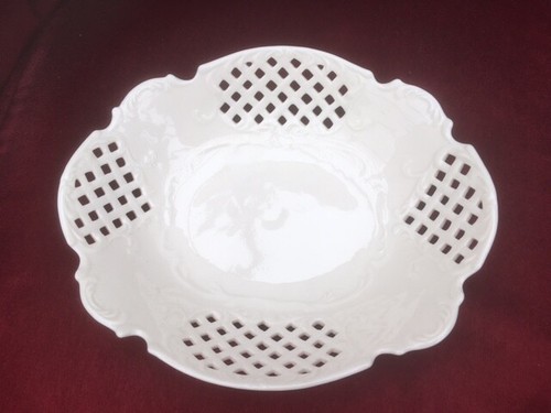 Nice creamware oval shaped - nice,