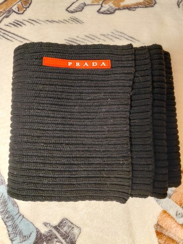 Prada black solid knit - prada,