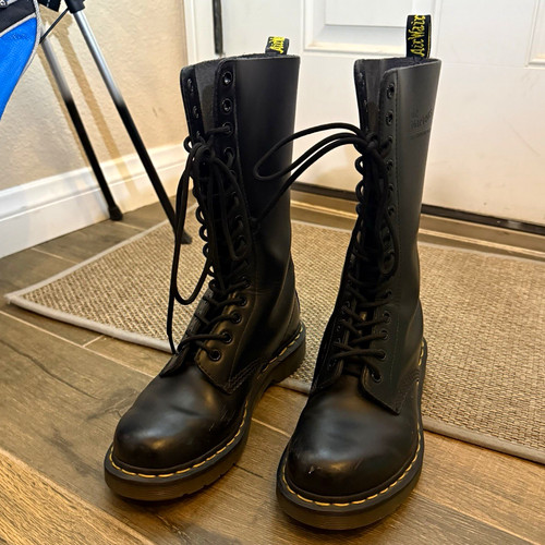 Martens black leather - dr.,