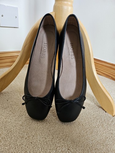 Brand new boxed hobbs - -,