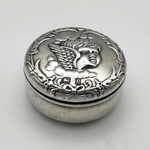 Edwardian circular cherub pill - circular,