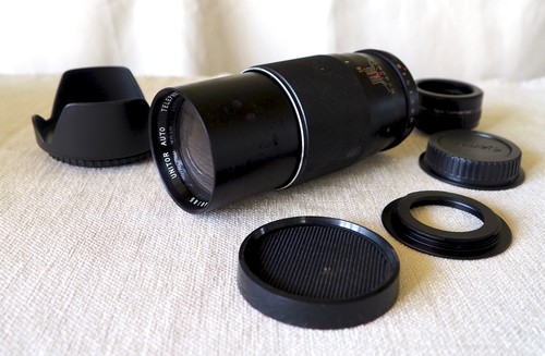 200mm super telephoto lens - 200mm,
