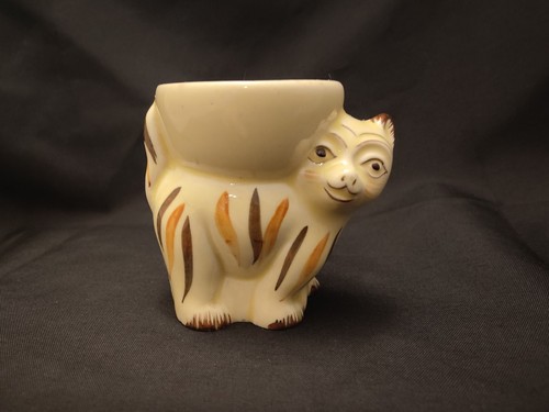 Cat novelty egg cup vintage - cat,
