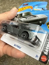 🎁🎁Hot Wheels Batmobile