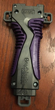 LAUNCHER GRIP GUNMETAL WITH PURPLE RUBBER GRIP TAKARA TOMY BEYBLADE BURST
