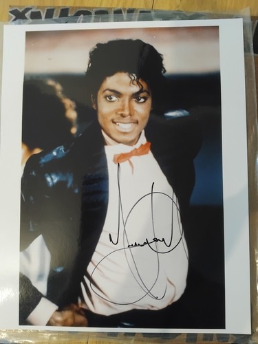 Michael jackson authentic - michael,